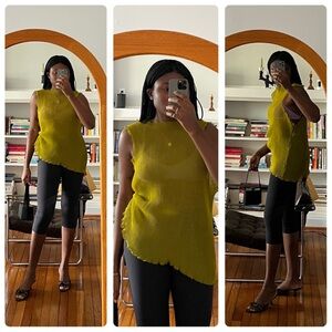 Gorgeous sheer vincetta studio top